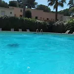 Avec Jardin, Piscine, Sauna, Proche De La Et Du Village Naturiste شقة *