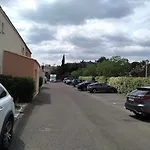 Avec Jardin, Piscine, Sauna, Proche De La Et Du Village Naturiste * آجد