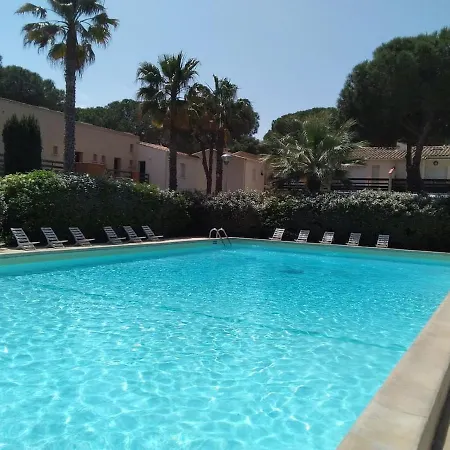 Avec Jardin, Piscine, Sauna, Proche De La Et Du Village Naturiste 아그