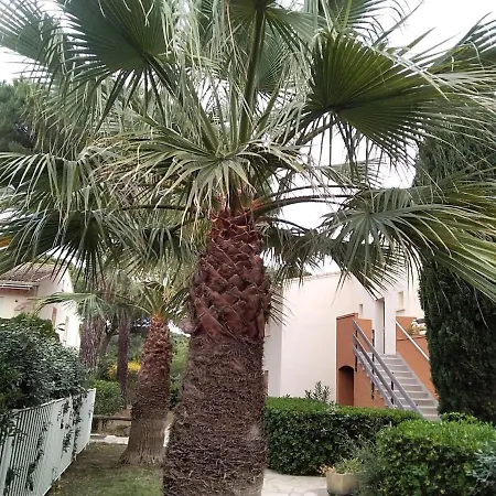 Lejlighed Avec Jardin, Piscine, Sauna, Proche De La Et Du Village Naturiste *