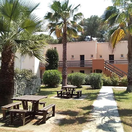 Avec Jardin, Piscine, Sauna, Proche De La Et Du Village Naturiste 아파트 *